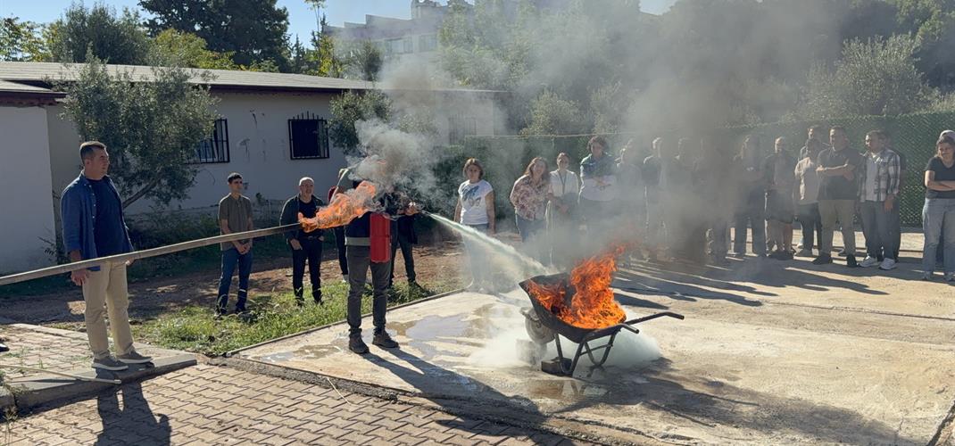🔥 Antalya Zirai Karantina Müdürlüğü'nde Başarılı Yangın Tatbikatı!