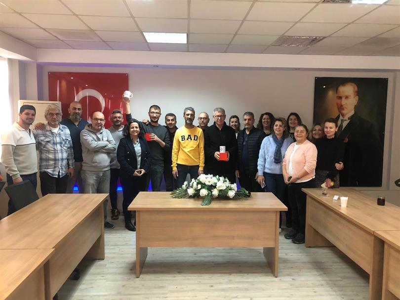 Personelimiz arasında gerçekleştirilen tavla ve bilardo turnuvalarının kazananlarına ödülleri verildi.