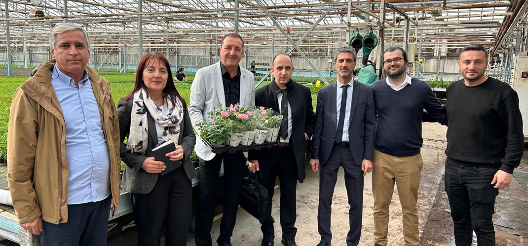 SÜSBİR Koordinasyonunda İzmir’de Süs Bitkileri Üreticilerine Yönelik Teknik Ziyaret Gerçekleştirildi