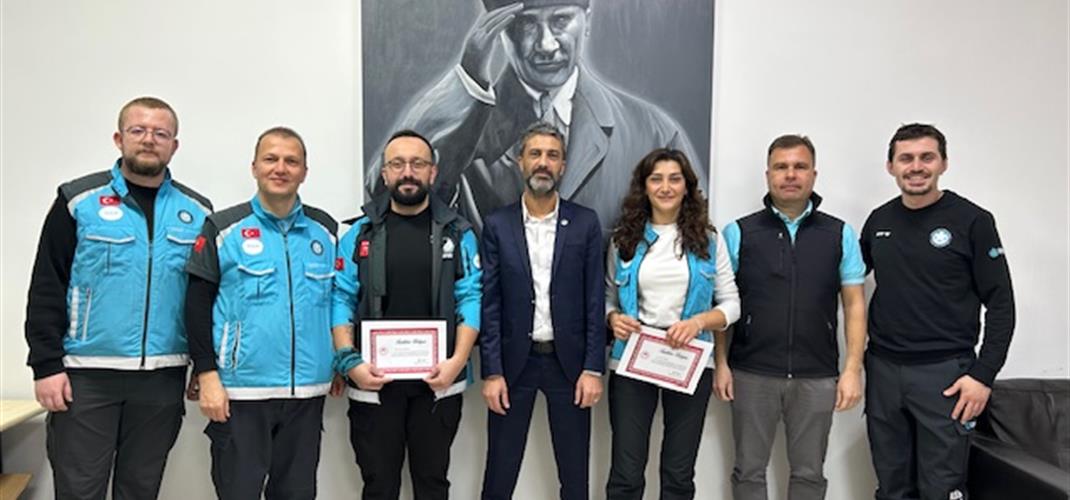  İzmir UMKE 18. Bölge Koordinatörlüğüne Teşekkür Ziyareti